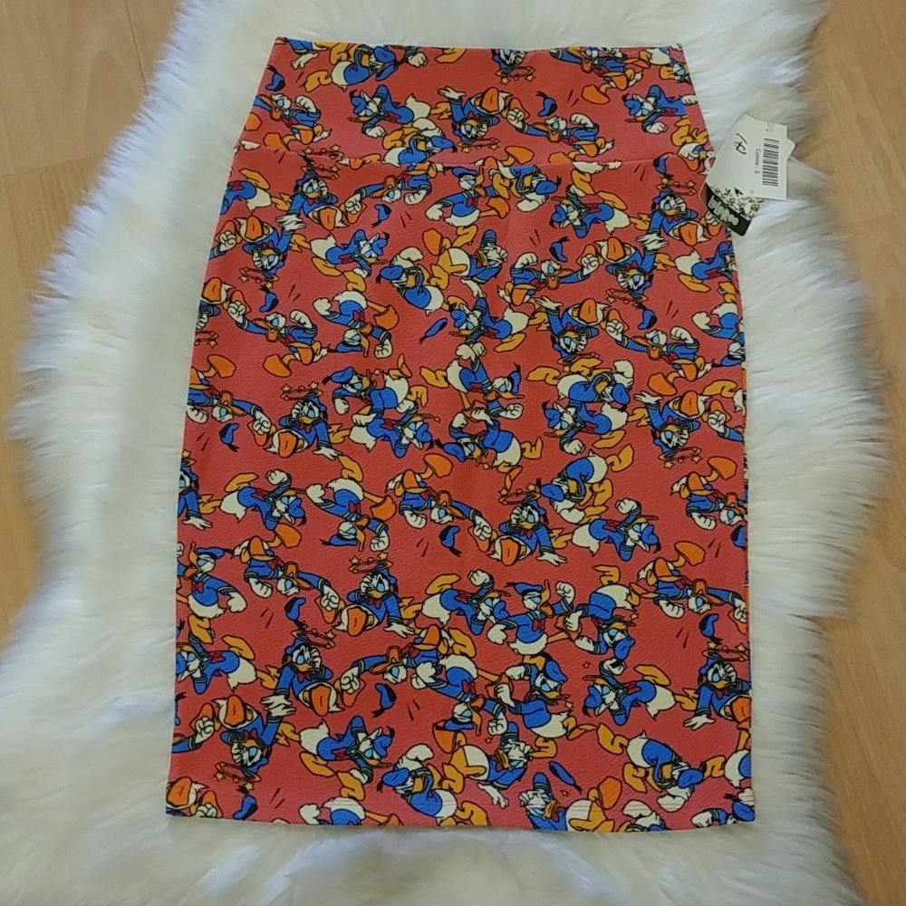 LulaRoe Angry Donald Cassie Pencil Skirt-0388